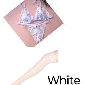White crotchless panties/bra set with leggings